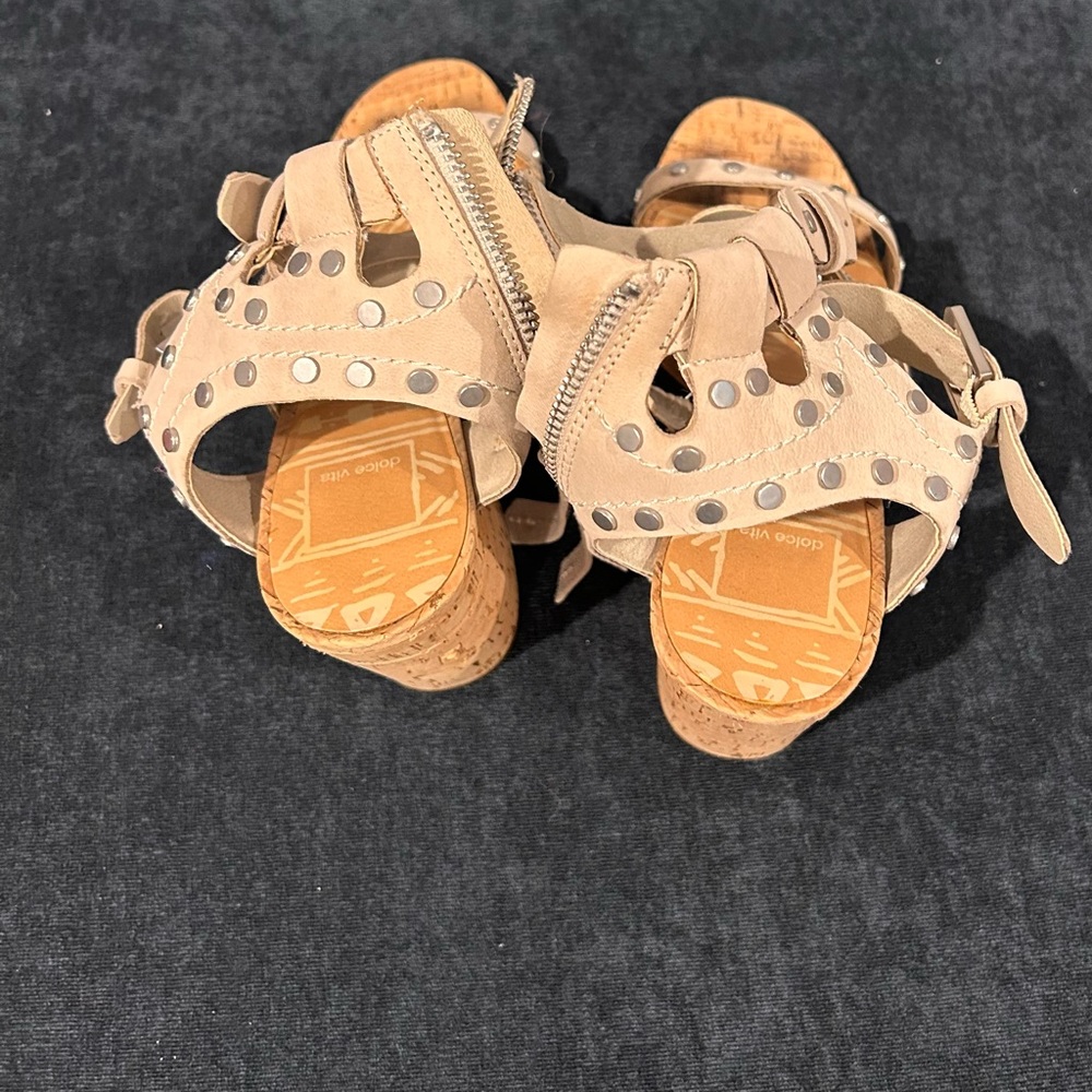 Dolce Vita Sandal Size 7
